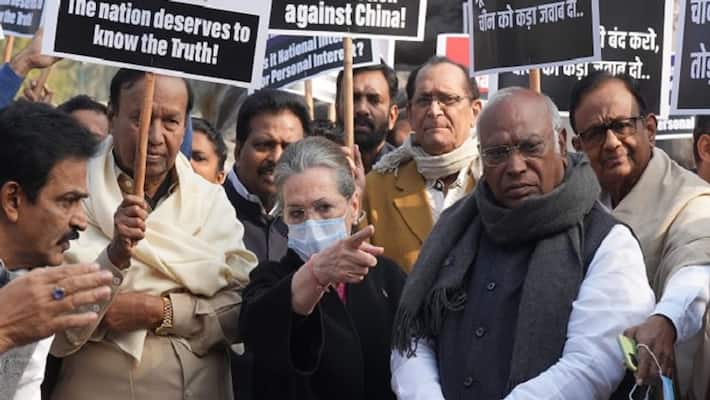 New Delhi : If China is attacking, why silence? Asking many questions.. Sonia Gandhi fire on Modi government New Delhi : If China is attacking, why silence? Asking many questions.. Sonia Gandhi fire on Modi government