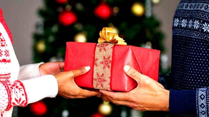 Christmas 2022: 5 last-minute DIY X'mas presents for your loved ones - adt Christmas 2022: 5 last-minute DIY X'mas presents for your loved ones - adt