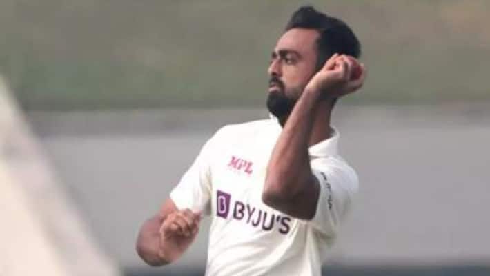 Saurashtra captain Jaydev Unadkat create records 1st over Hat trick 8 wickets in total against Delhi Ranji trophy ckm Saurashtra captain Jaydev Unadkat create records 1st over Hat trick 8 wickets in total against Delhi Ranji trophy ckm