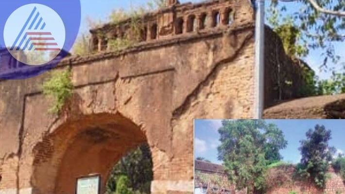 Historical Krishnanagar fort do not cleaning at sanduru rav Historical Krishnanagar fort do not cleaning at sanduru rav