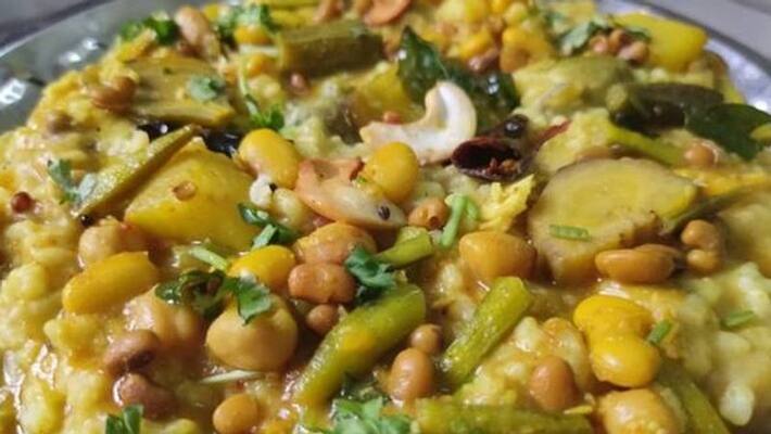Mixed Vegetable Sambar Rice in Tamil Mixed Vegetable Sambar Rice in Tamil