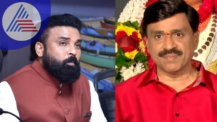 Sriramulu abandoned Janardhana Reddy middle of the water Will the theory sink sat Sriramulu abandoned Janardhana Reddy middle of the water Will the theory sink sat