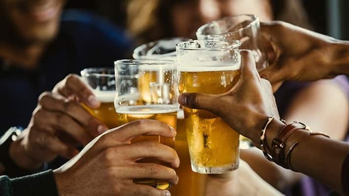 5 Teachers Suspended for Drank Alcohol during School Hours in Raichur grg 5 Teachers Suspended for Drank Alcohol during School Hours in Raichur grg