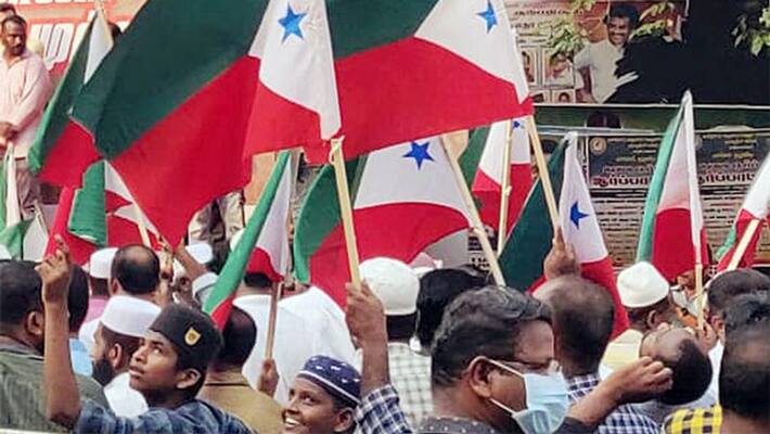 Muslim students should be wary of PFI - Muslim Rashtriya Manch national convener Maulana Suhaib Muslim students should be wary of PFI - Muslim Rashtriya Manch national convener Maulana Suhaib