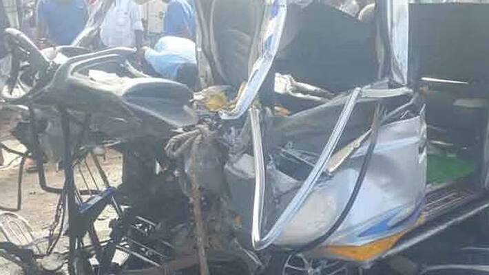 Tiruppur van accident... 4 people killed Tiruppur van accident... 4 people killed