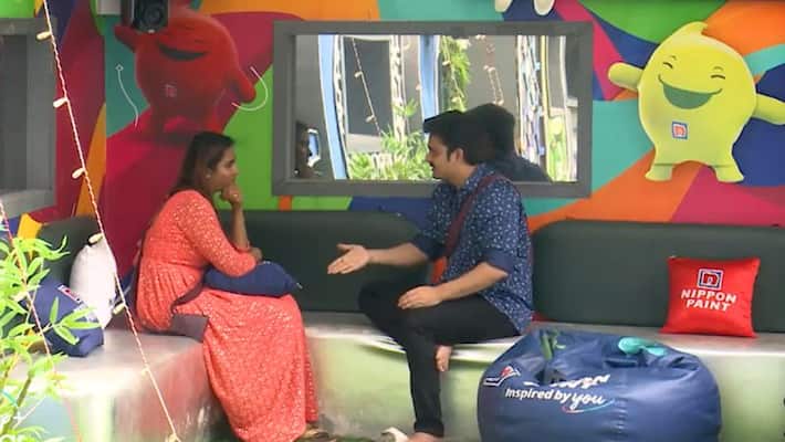 Myna Husband yogi says she is not eligible for this BiggBoss show Myna Husband yogi says she is not eligible for this BiggBoss show