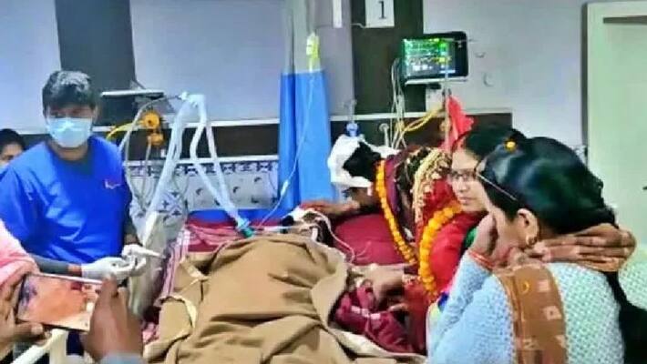 daughter married in ICU of the hospital to fullfill mothers last dream akb daughter married in ICU of the hospital to fullfill mothers last dream akb