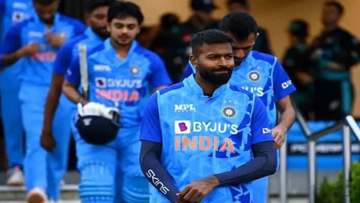 hardik pandya opines indian players no need to sledge and believes their body language enough to intimidate sri lanka team hardik pandya opines indian players no need to sledge and believes their body language enough to intimidate sri lanka team