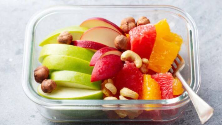 8 Diabetic Friendly Fruits for Managing Blood Sugar Levels 8 Diabetic Friendly Fruits for Managing Blood Sugar Levels