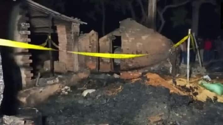 3 minors among 5 of family killed after fire breaks out in uttar pradesh says cops ash 3 minors among 5 of family killed after fire breaks out in uttar pradesh says cops ash