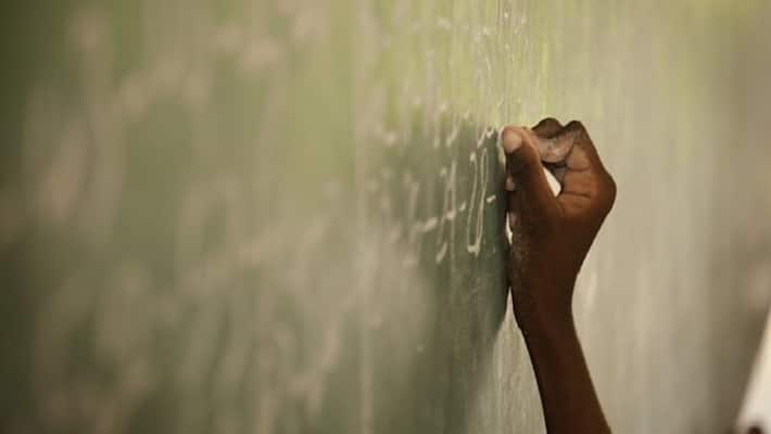 Teacher in Madhya Pradesh breaks 5-year-old's hand for not spelling 'parrot' right; arrested AJR Teacher in Madhya Pradesh breaks 5-year-old's hand for not spelling 'parrot' right; arrested AJR