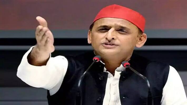 akhilesh yadavs poison charge in refusing tea by uttar pradesh cop sparks row ash akhilesh yadavs poison charge in refusing tea by uttar pradesh cop sparks row ash