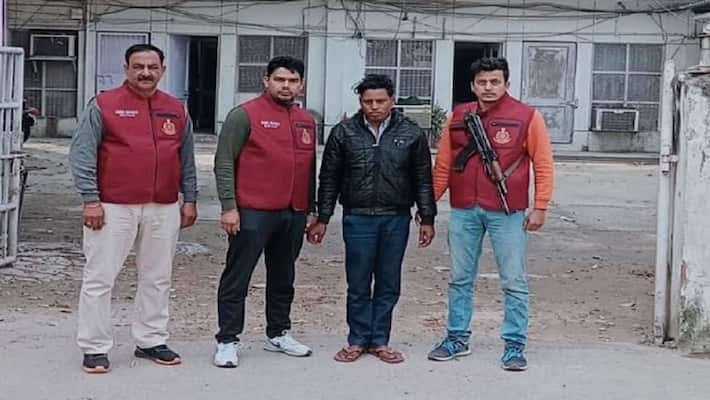 Ram Babu, the mastermind of Bihar hooch tragedy that killed 38, arrested in Delhi AJR Ram Babu, the mastermind of Bihar hooch tragedy that killed 38, arrested in Delhi AJR