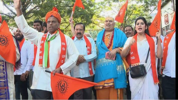 Its not Indian Culture Outrage against New Year celebration brahmanda guruji Film director rupa iyer pada yatra bengaluru ckm Its not Indian Culture Outrage against New Year celebration brahmanda guruji Film director rupa iyer pada yatra bengaluru ckm