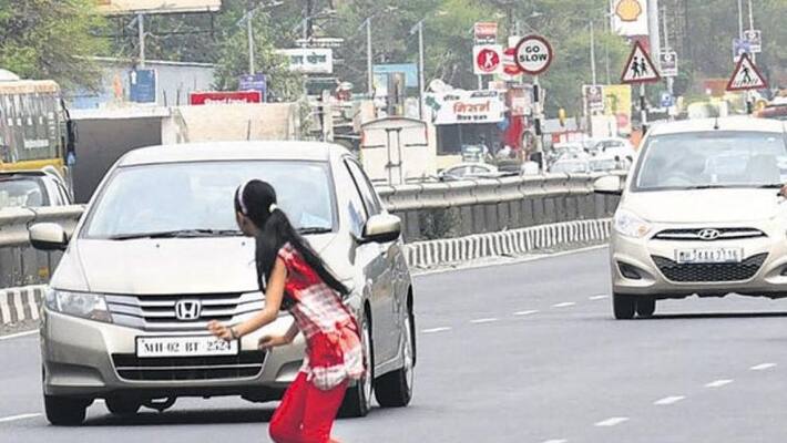 1L bikers, pedestrians, cyclists died in 2021, up 42% since 2017 1L bikers, pedestrians, cyclists died in 2021, up 42% since 2017