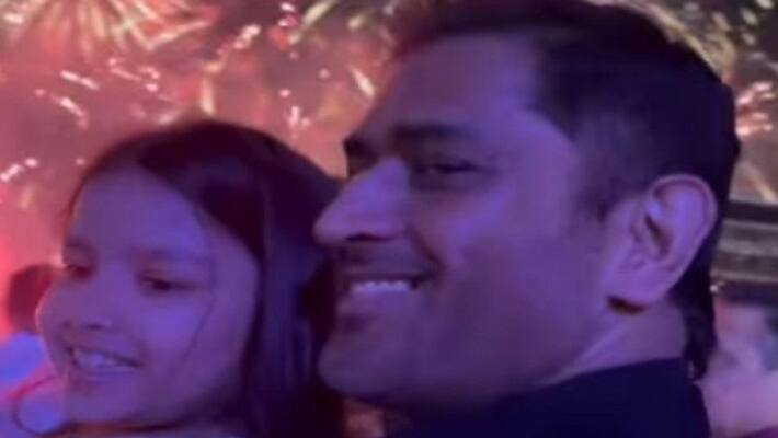 MS Dhoni New year Celebration goes viral in social media MS Dhoni New year Celebration goes viral in social media