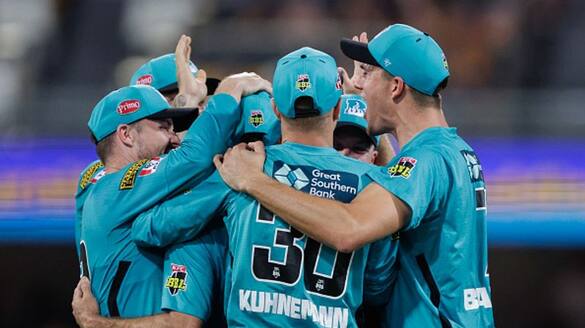 brisbane heat beat sydney sixers in challenger and qualifies to big bash league final