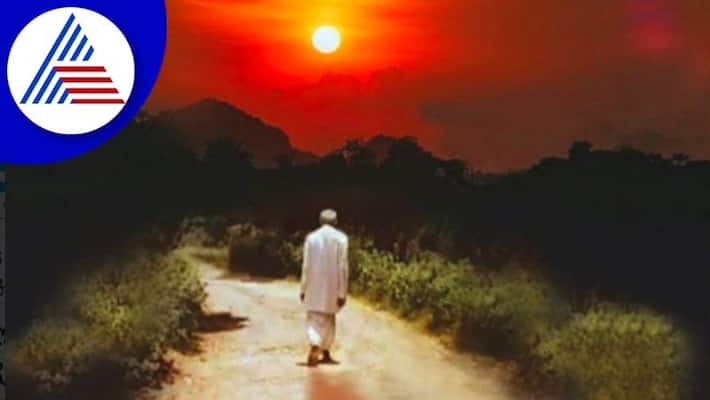 Siddapurusha Siddeshwar Swamiji who sowed knowledge in peoples mind rav Siddapurusha Siddeshwar Swamiji who sowed knowledge in peoples mind rav