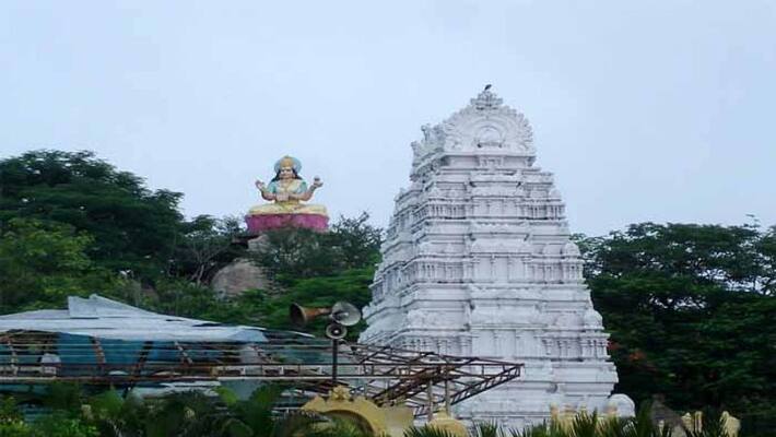 derogatory comments on Basara Saraswati Goddess : villagers conducting bandh derogatory comments on Basara Saraswati Goddess : villagers conducting bandh