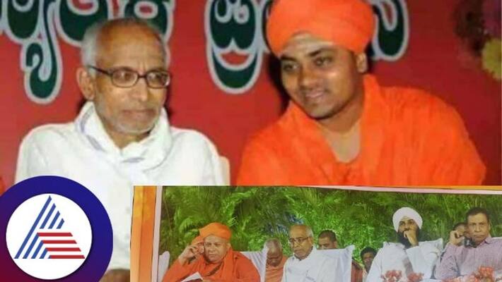Koppal Gavi mutt also connection with Jnanyogi Siddeshwar Sri sat Koppal Gavi mutt also connection with Jnanyogi Siddeshwar Sri sat