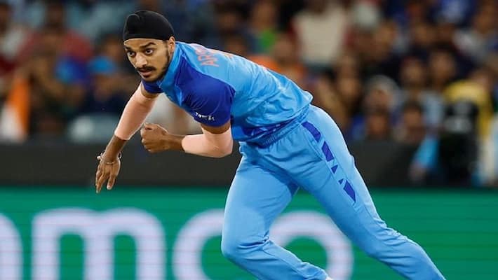 BCCI Gives explanation about why Arshdeep Singh not part in first t20 match against Sri Lanka BCCI Gives explanation about why Arshdeep Singh not part in first t20 match against Sri Lanka