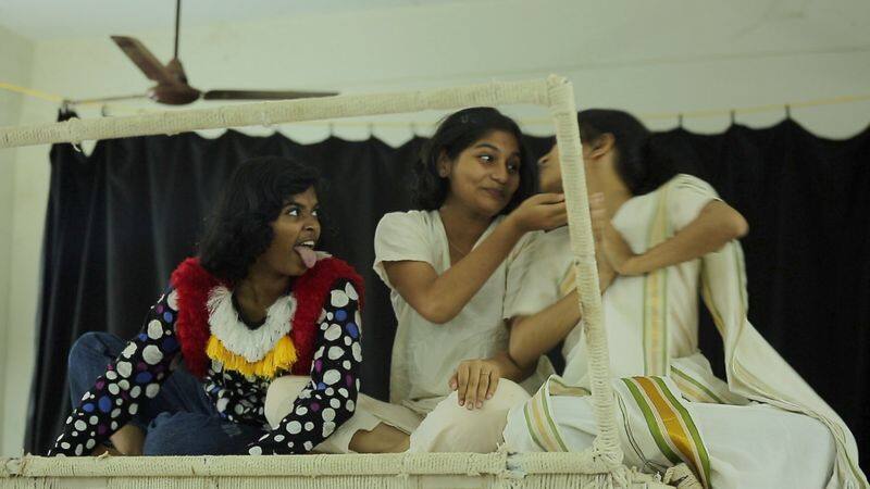 kalasamithi drama and kokkallur school drama team 