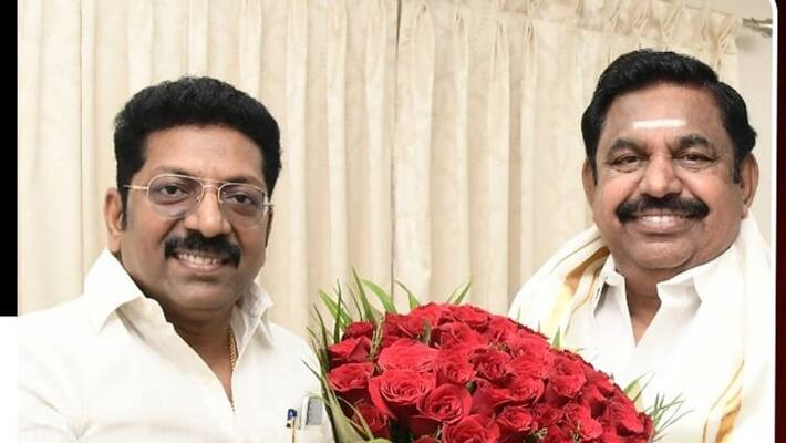 Dr Saravanan a BJP executive joined the AIADMK Dr Saravanan a BJP executive joined the AIADMK