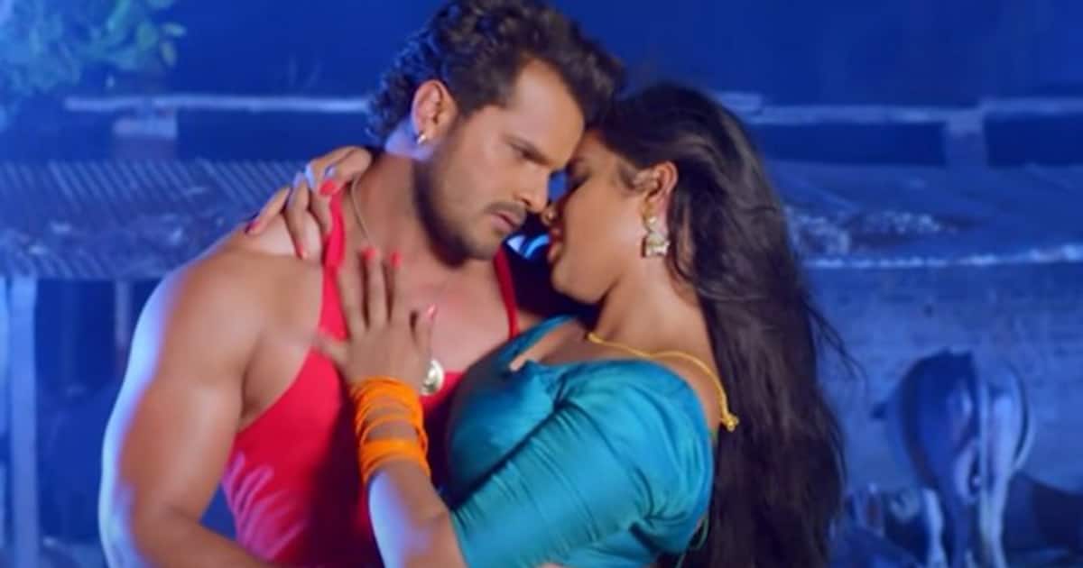 Kajal Raghwani Khesari Lal Yadav Xx Videos - Kajal Raghwani SEXY video: Bhojpuri actress, Khesari Lal Yadav's BOLD rain  dance goes VIRAL-WATCH