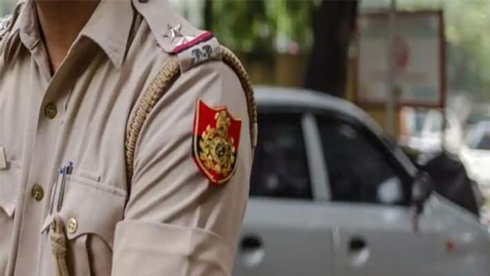 Delhi Accident Car hit Sub inspector and dragged few meters police dies days before retirement ckm Delhi Accident Car hit Sub inspector and dragged few meters police dies days before retirement ckm