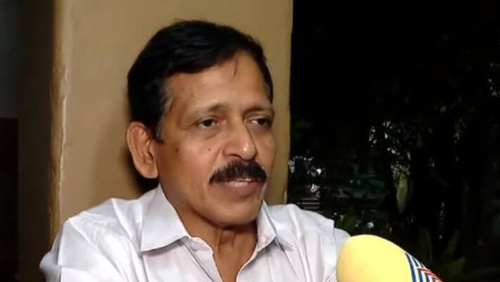 cpim tries to persuasion pazhayidam mohanan namboothiri cpim tries to persuasion pazhayidam mohanan namboothiri