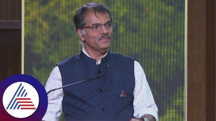 It is not only the responsibility of media to provide news but also to protect environment says ravi hegde gvd It is not only the responsibility of media to provide news but also to protect environment says ravi hegde gvd