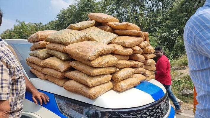 200 kg ganja seized in Coimbatore 200 kg ganja seized in Coimbatore