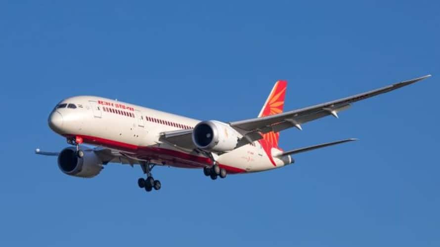 Fire in Air India Express flight coming to Kerala.. Emergency landing in Abu Dhabi Fire in Air India Express flight coming to Kerala.. Emergency landing in Abu Dhabi