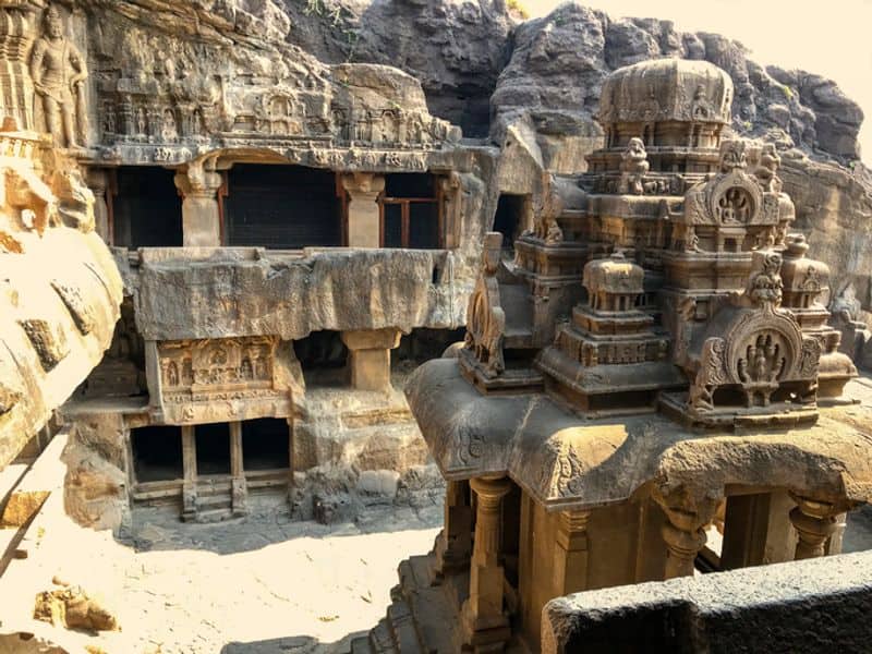 travelogue Ajanta Ellora caves by Jyothi KC