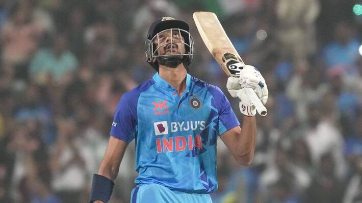 IND vs SL 2022-23, Pune/2nd T20I: Axar Patel heroics in vain as Sri Lanka pulls back to level series against India; Twitter upset-ayh IND vs SL 2022-23, Pune/2nd T20I: Axar Patel heroics in vain as Sri Lanka pulls back to level series against India; Twitter upset-ayh