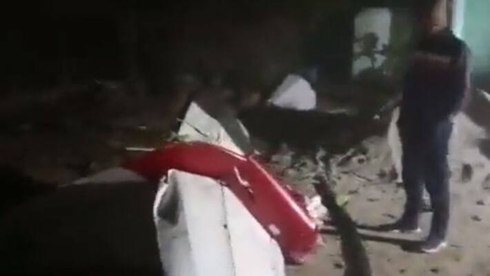 Trainee aircraft crash into Temple in Madhya Pradesh rewa district pilot killed Co pilot injured ckm Trainee aircraft crash into Temple in Madhya Pradesh rewa district pilot killed Co pilot injured ckm