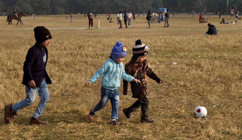 parenting tips why outdoor play is essential for children outdoor play benefits in tamil mks