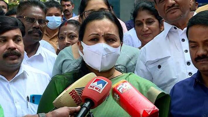 food safety training mandatory for hotel staffs, says kerala health minister veena george food safety training mandatory for hotel staffs, says kerala health minister veena george