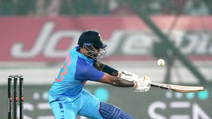 Ricky Ponting praised on Suryakumar Yadav for his innovative shots in T20I Ricky Ponting praised on Suryakumar Yadav for his innovative shots in T20I