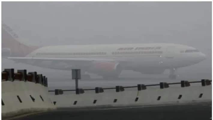 Delhi weather update: 20 flights and several trains delayed Delhi weather update: 20 flights and several trains delayed