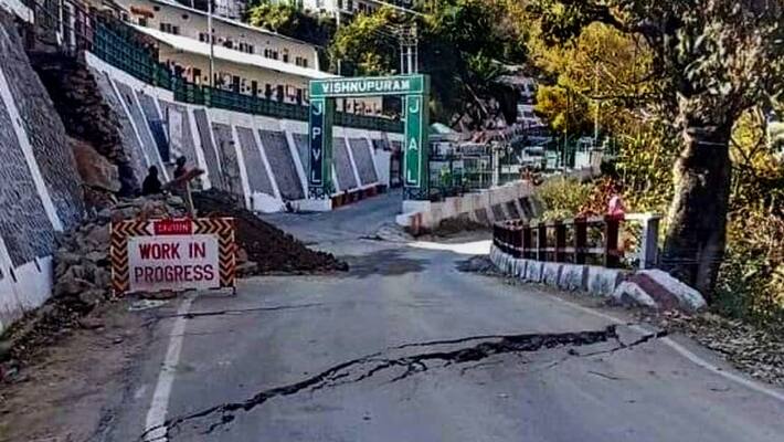 Sinking Joshimath 4000 Evacuated After Survey Via Satellites Sinking Joshimath 4000 Evacuated After Survey Via Satellites