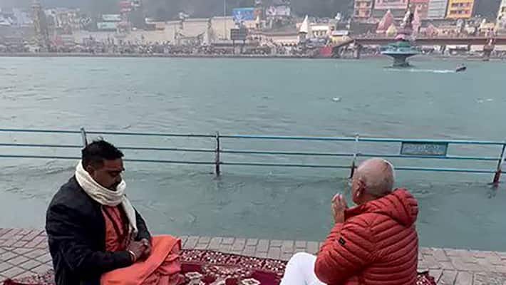ashes of pm modis mother heeraben modi immersed in haridwar ash ashes of pm modis mother heeraben modi immersed in haridwar ash