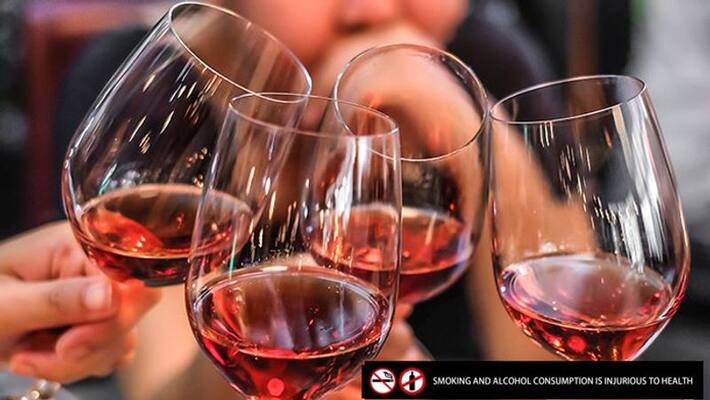 three youth's health condition become bad after drink alcohol in Idukki three youth's health condition become bad after drink alcohol in Idukki