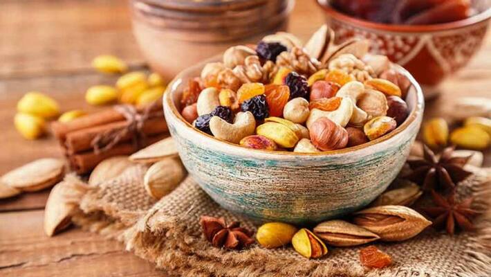 Why You Should Eat Nuts Daily In Winter Season Why You Should Eat Nuts Daily In Winter Season