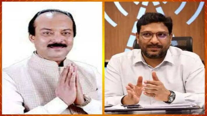 Patna : Bihar ex-RJD MLA Gulab Yadav, IAS officer Sanjeev Hans booked for gang-rape of advocate Patna : Bihar ex-RJD MLA Gulab Yadav, IAS officer Sanjeev Hans booked for gang-rape of advocate