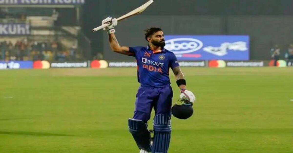 புத்தாண்டை சிறப்பாக தொடங்கிய கோலியை பாராட்டிய சிராஜ், சகால்!