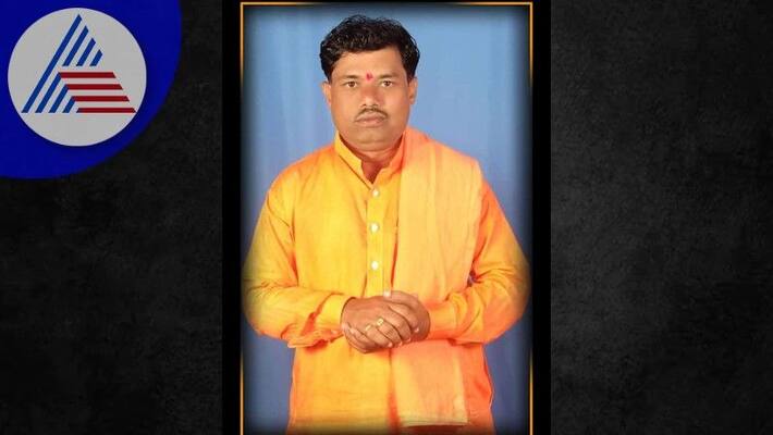 Heart attack at the railway station Death of Dohanahalli Shri in bengaluru rav Heart attack at the railway station Death of Dohanahalli Shri in bengaluru rav