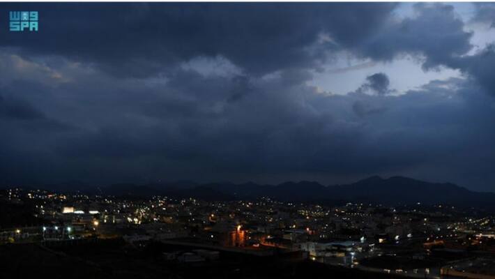 Rain and cold weather expected at various places of Saudi Arabia till Sunday Rain and cold weather expected at various places of Saudi Arabia till Sunday