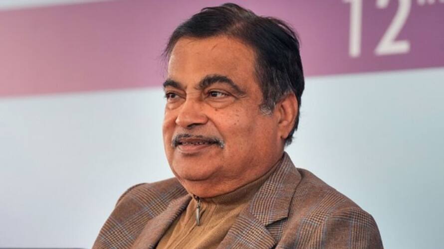 9 lakh govt vehicles will sent to scrap Union Transport and Highways Minister Nitin Gadkari said akb 9 lakh govt vehicles will sent to scrap Union Transport and Highways Minister Nitin Gadkari said akb