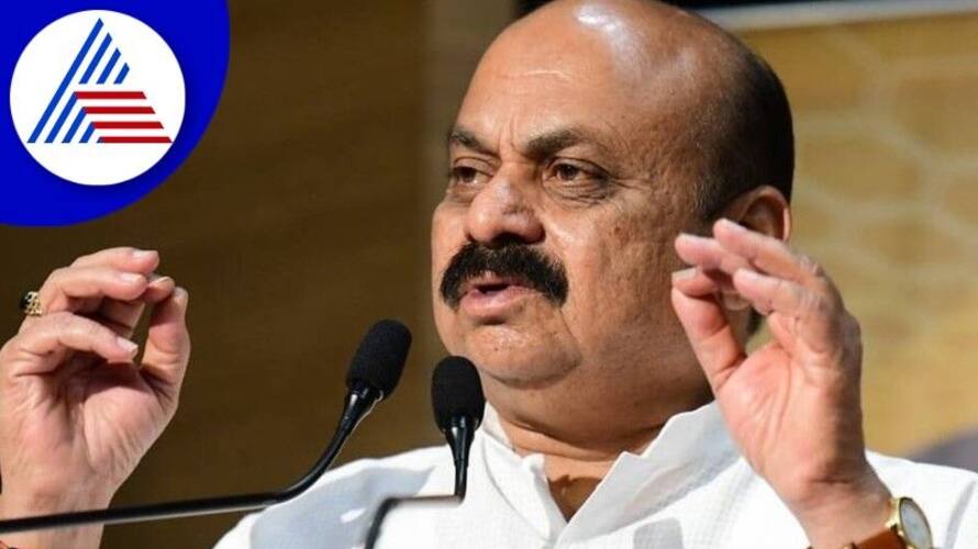CM Basavaraj Bommai Outraged Against Congress At Tumakuru gvd CM Basavaraj Bommai Outraged Against Congress At Tumakuru gvd